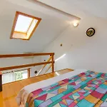 Lela *